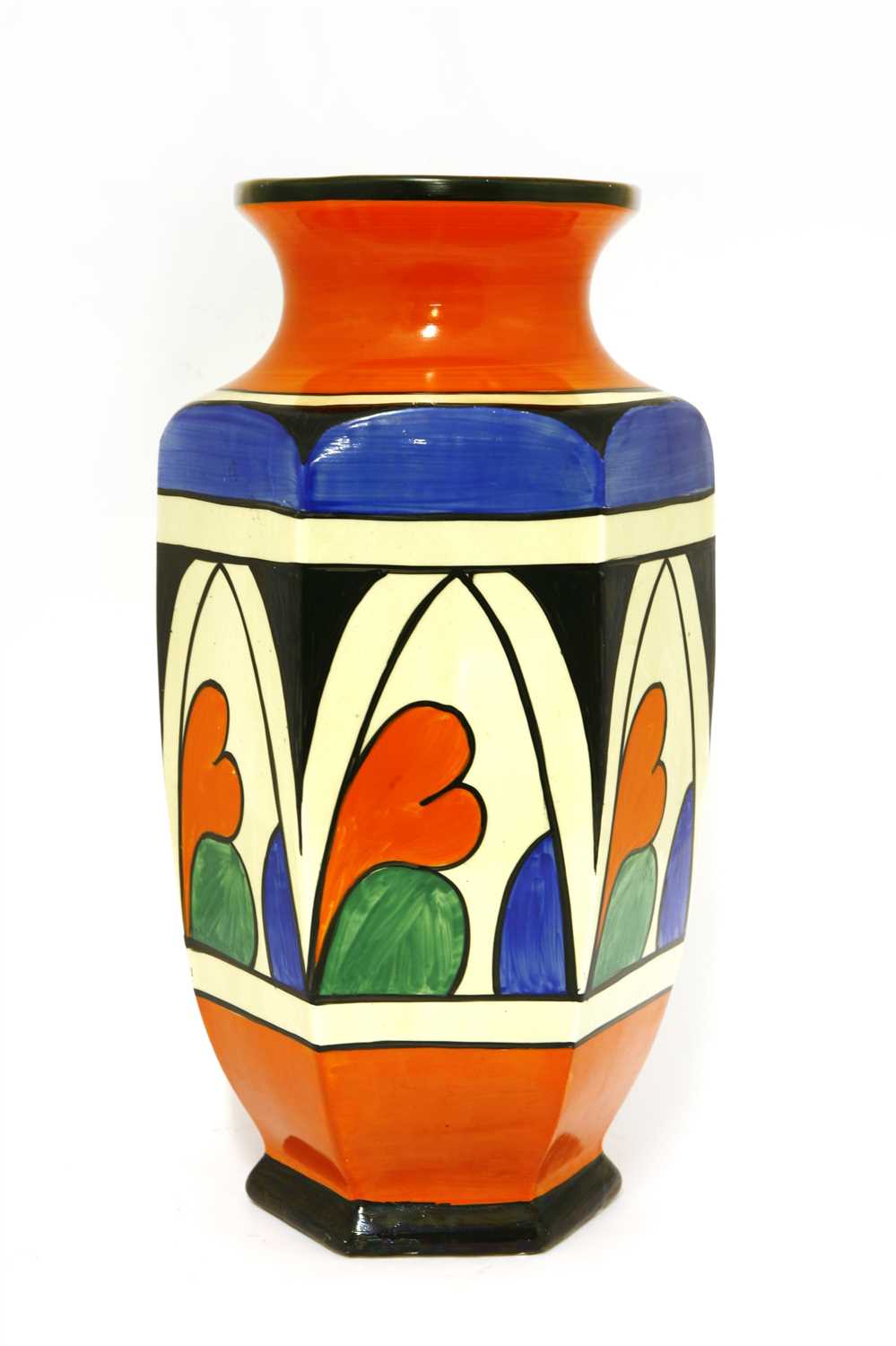 Lot 123 - A Clarice Cliff 'Double V' vase