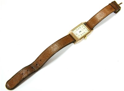 Lot 71 - A gentlemen's Rotary Art Deco 9ct gold strap watch