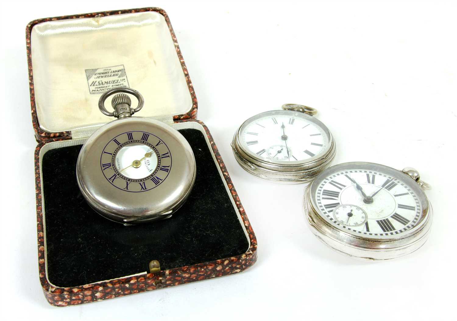Lot 31 - A silver cased half hunter pocket watch