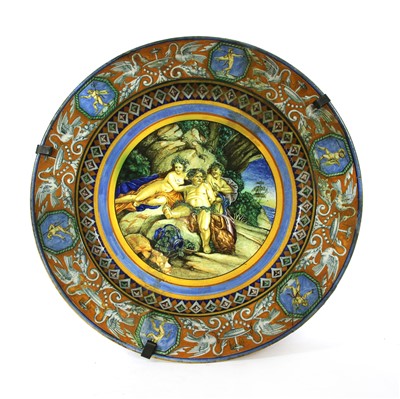 Lot 371 - An istoriato majolica charger
