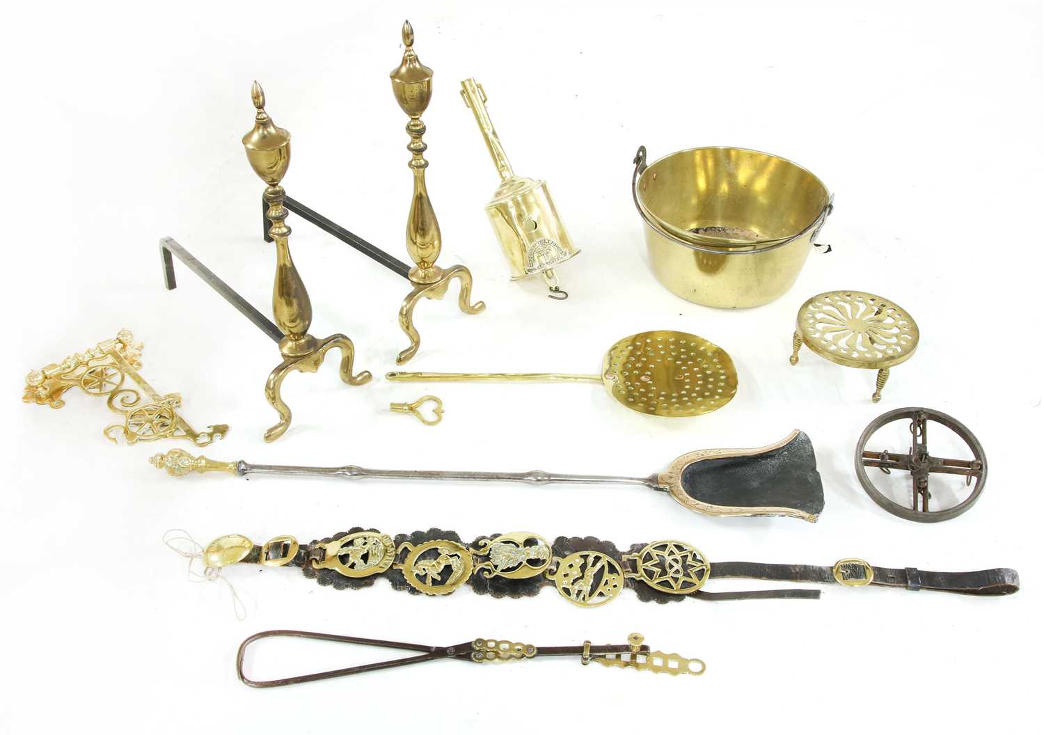 Lot 163 - A collection of 18th century and later brass ware