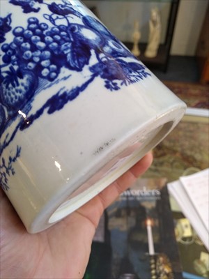 Lot 294 - Two Worcester blue and white mugs