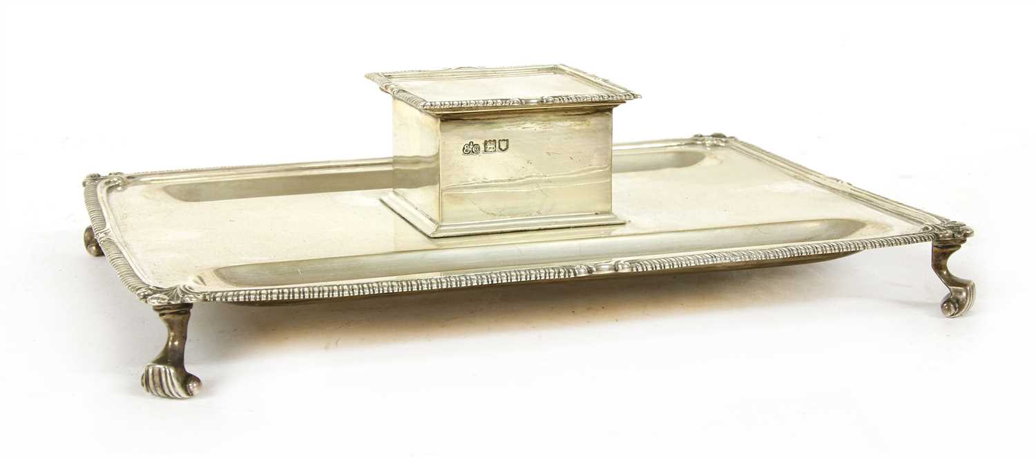 Lot 152 - A silver desk ink stand