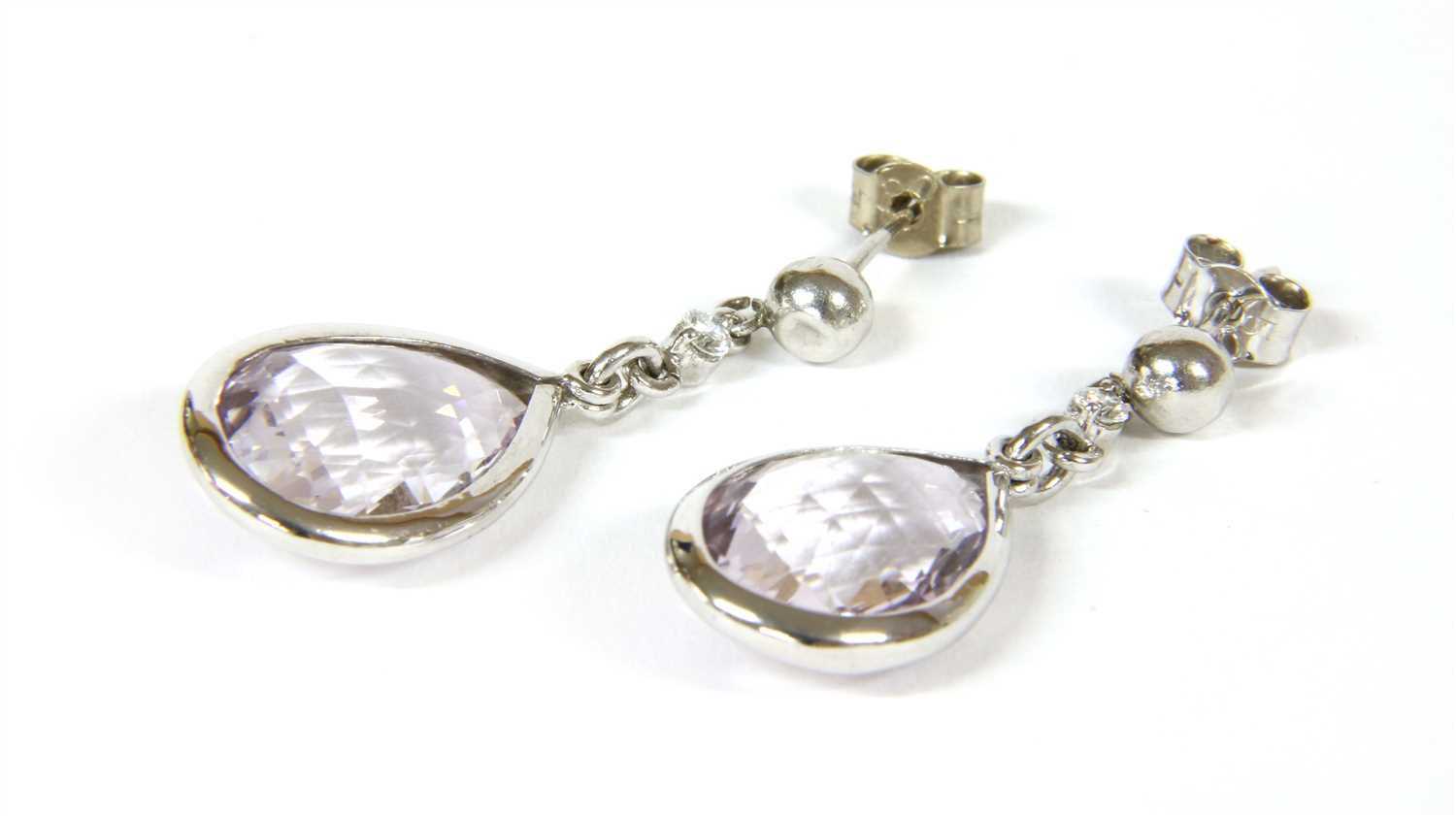Lot 20 - A pair of white gold amethyst and diamond drop earrings