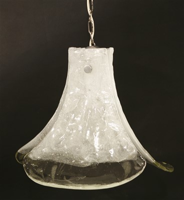 Lot 540 - An Italian glass light pendant