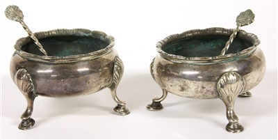 Lot 147 - A pair of George II silver open salts