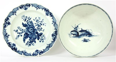 Lot 243 - A Worcester 'Precipice' pattern bowl