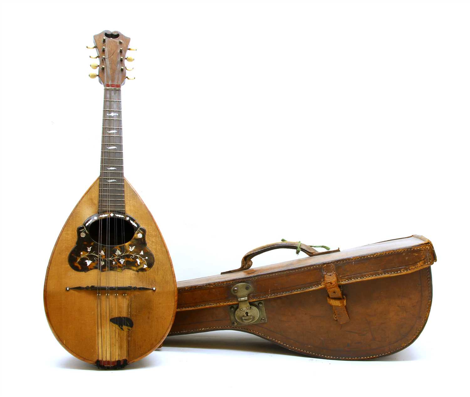 Lot 180 - A Neopolitan mandolin