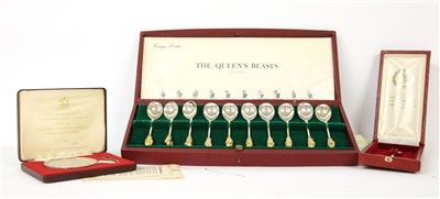 Lot 92 - The Queen's Beasts limited edition set of ten silver spoons with gilt terminals