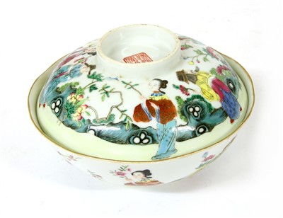 Lot 212 - A Chinese famille rose bowl and cover