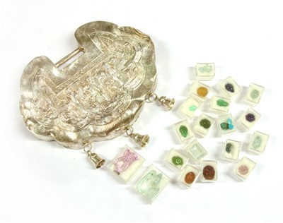 Lot 48 - Assorted unmounted gemstones to include faceted kunzite