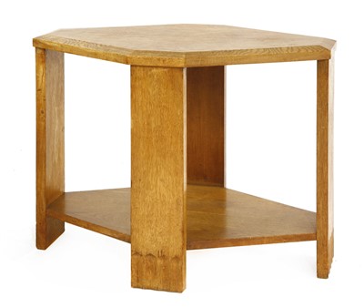 Lot 242 - An oak book table