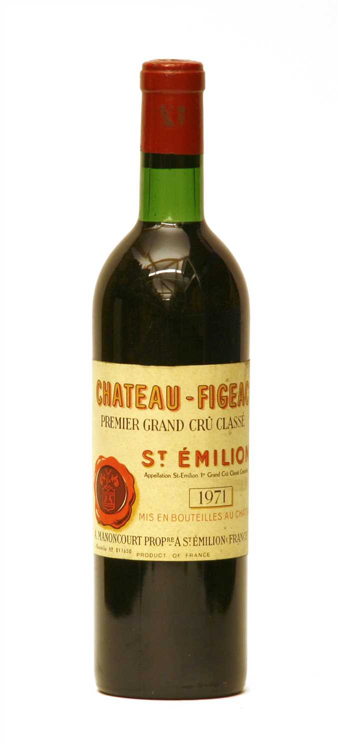 Lot 189 - Chateau de Figeac, Saint-Émilion 1ere GC Classé, 1971, one bottle