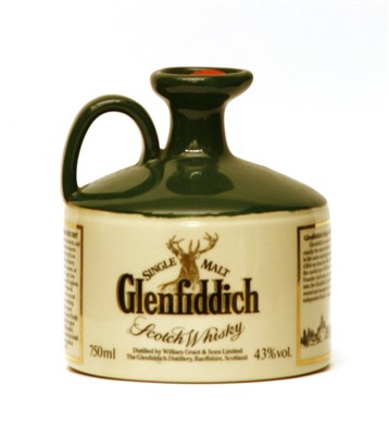 Lot 81 - Glenfiddich, Mary Queen of Scots, one ceramic jug