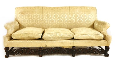 Lot 827 - A William and Mary-style settee