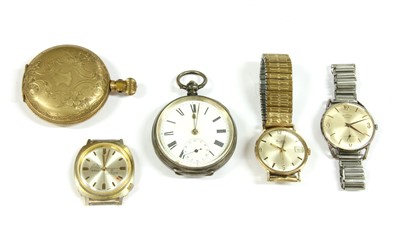 Lot 69 - A 9ct gold mechanical Bentina wristwatch