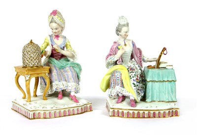 Lot 147 - A pair of Meissen figures