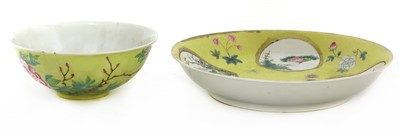 Lot 327 - A Chinese famille rose bowl