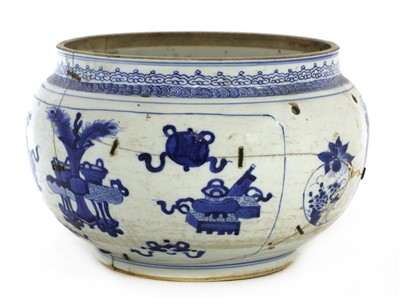 Lot 358 - A Chinese blue and white jar