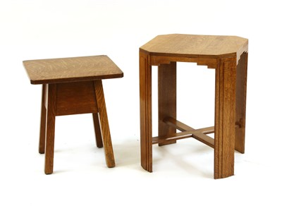 Lot 114 - An Art Deco oak side table