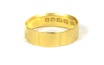 Lot 16 - A 22ct gold flat profile wedding ring