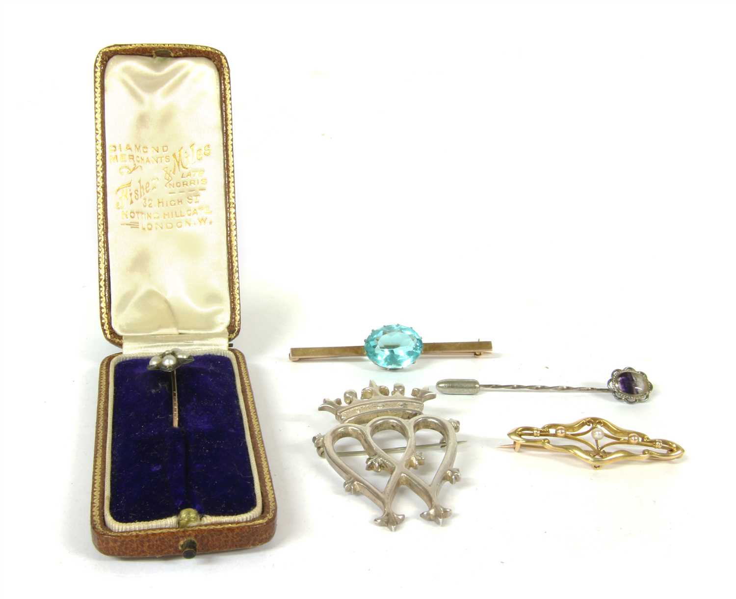 Lot 37 - A Scottish silver Luckenbooth brooch