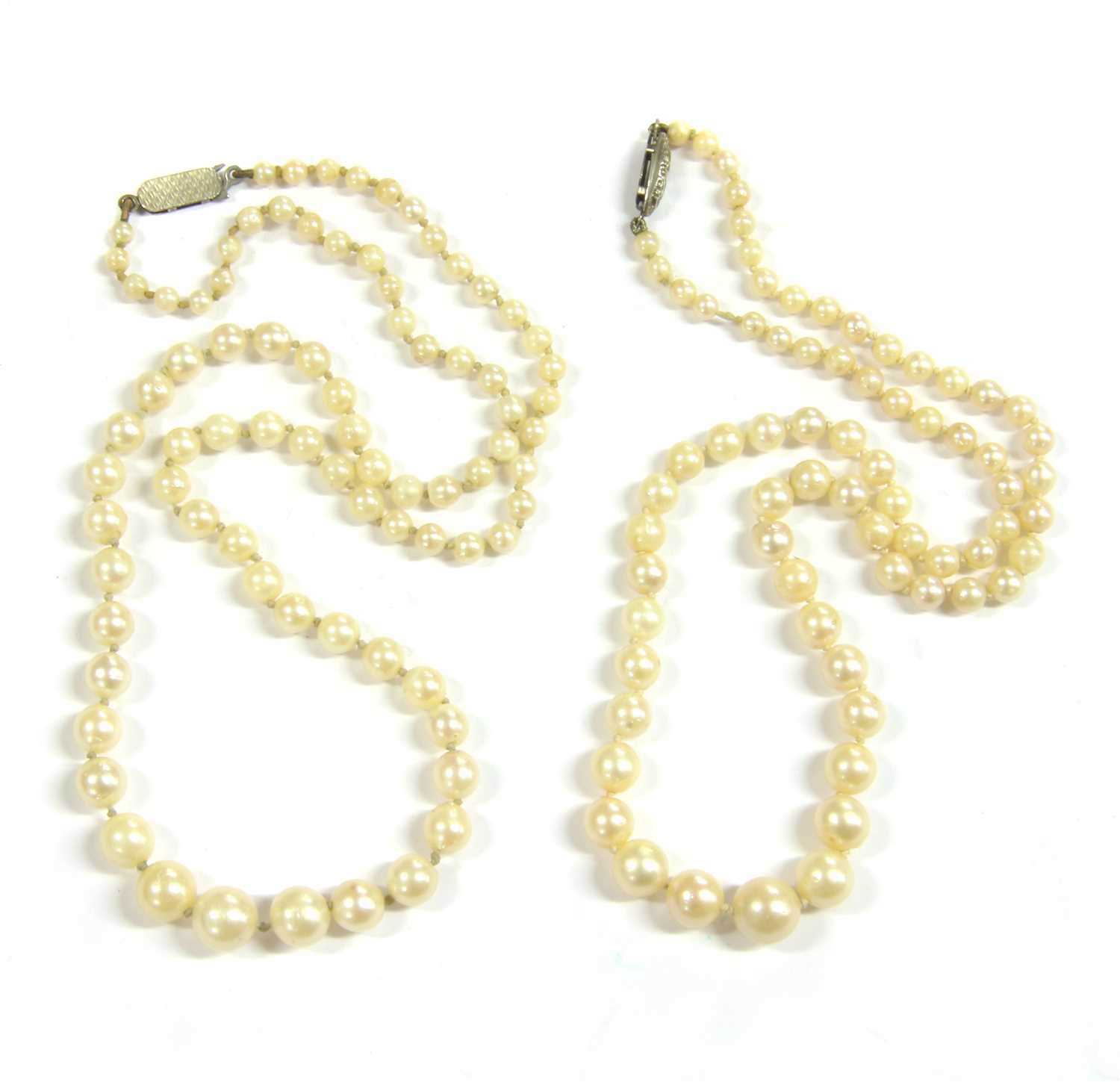 Lot 23 - Two graduated cultured pearl necklaces