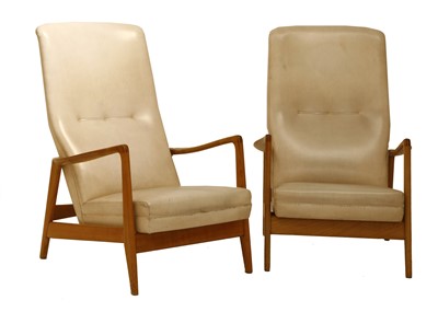 Lot 431 - A pair of ash lounge chairs