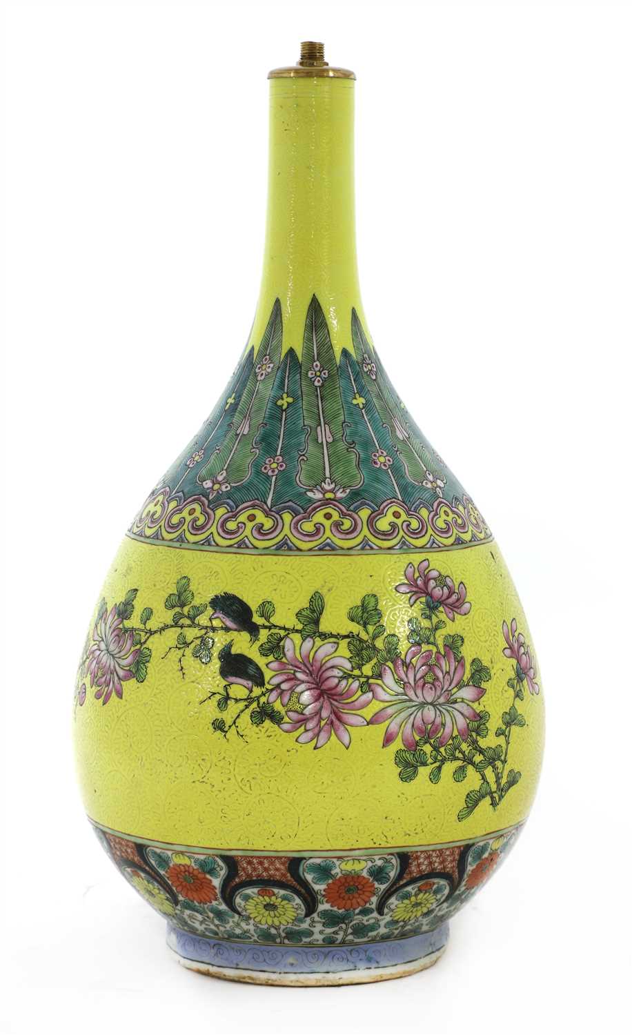 Lot 83 - A Chinese famille rose vase