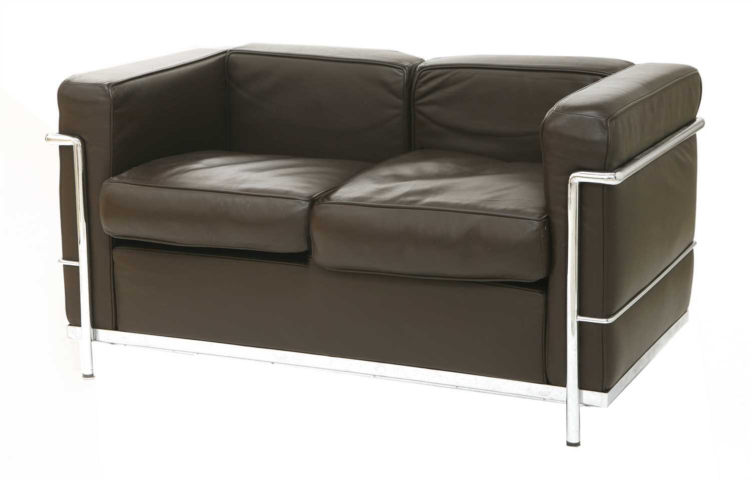 Lot 331 - An LC2 sofa