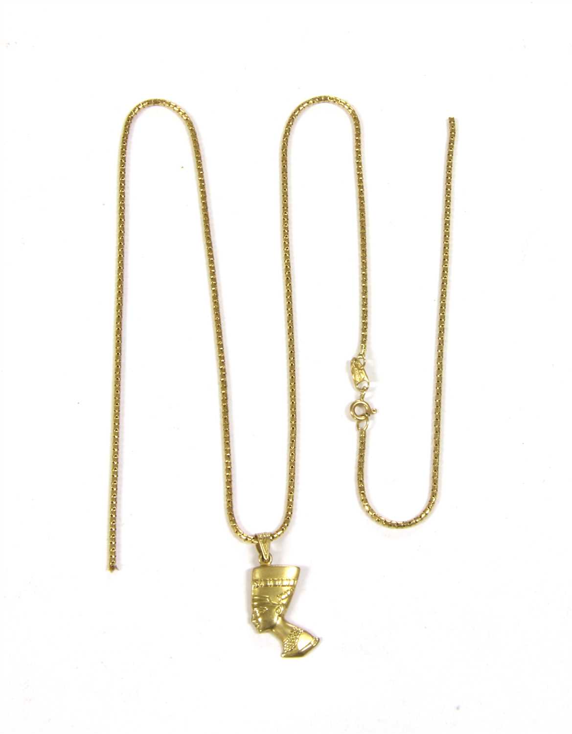 Lot 127 - A gold Nefertiti pendant