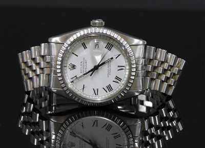 Lot 615 - A gentlemen's stainless steel Rolex Oyster Perpetual Datejust automatic watch