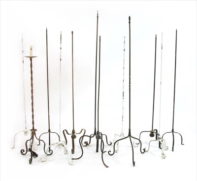 Lot 601A - 12 hat stands