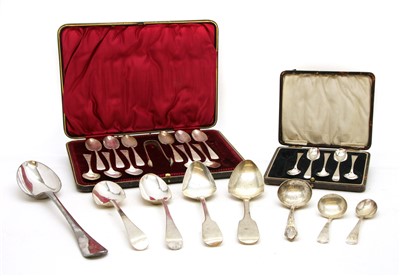 Lot 309 - A cased set of twelve silver teaspoons with bright cut decoration