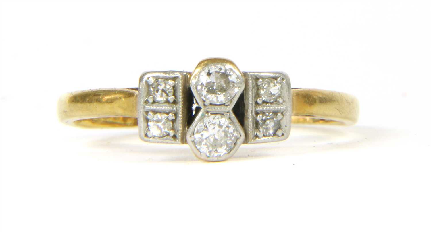 Lot 50 - An Art Deco diamond ring
