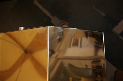 Lot 401 - An octagonal glass coffee table