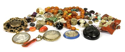 Lot 176 - A quantity of assorted loose gemstones