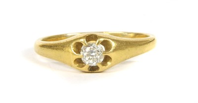 Lot 48 - A gold single stone diamond ring