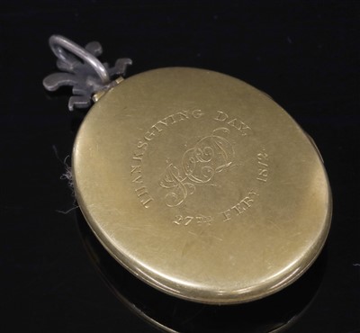 Lot 111 - Of Royal Interest: a gold commemorative locket