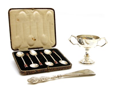 Lot 273 - A collection of silver items