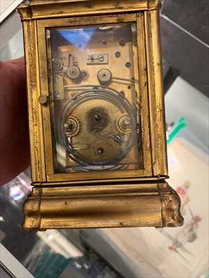 Lot 244 - A repeating carriage clock