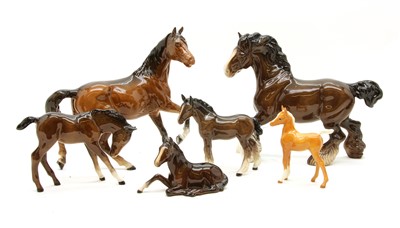 Lot 430 - A collection of fourteen Beswick horses