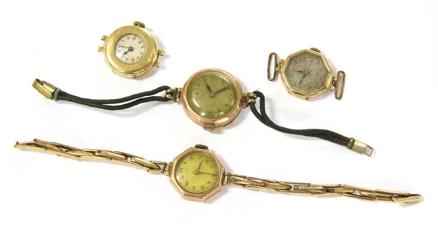 Lot 93 - An 18ct gold mechanical wristwatch