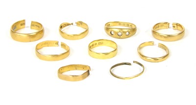 Lot 60 - Eight gold wedding rings
