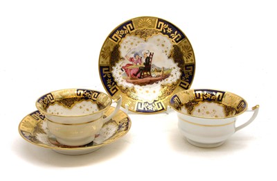 Lot 519 - A pair of tea cups and saucers