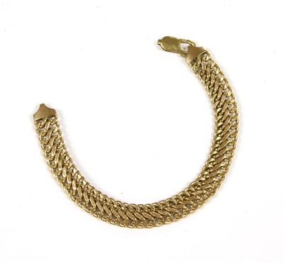 Lot 48 - A 9ct gold two row curb bracelet