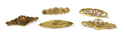 Lot 57 - Five gold bar brooches