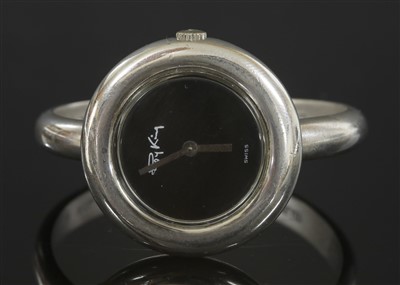 Lot 279 - A ladies' sterling silver mechanical bangle watch by Roy King, c.1975