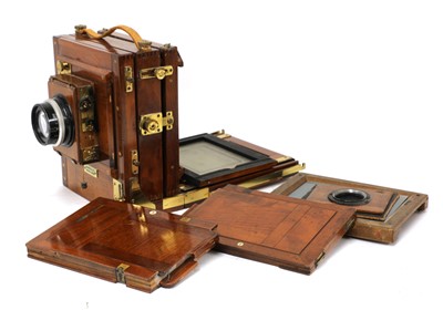 Lot 210 - A Gandolfi mahogany and brass field camera