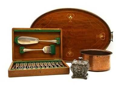 Lot 296 - An Edwardian inlaid mahogany oval tray